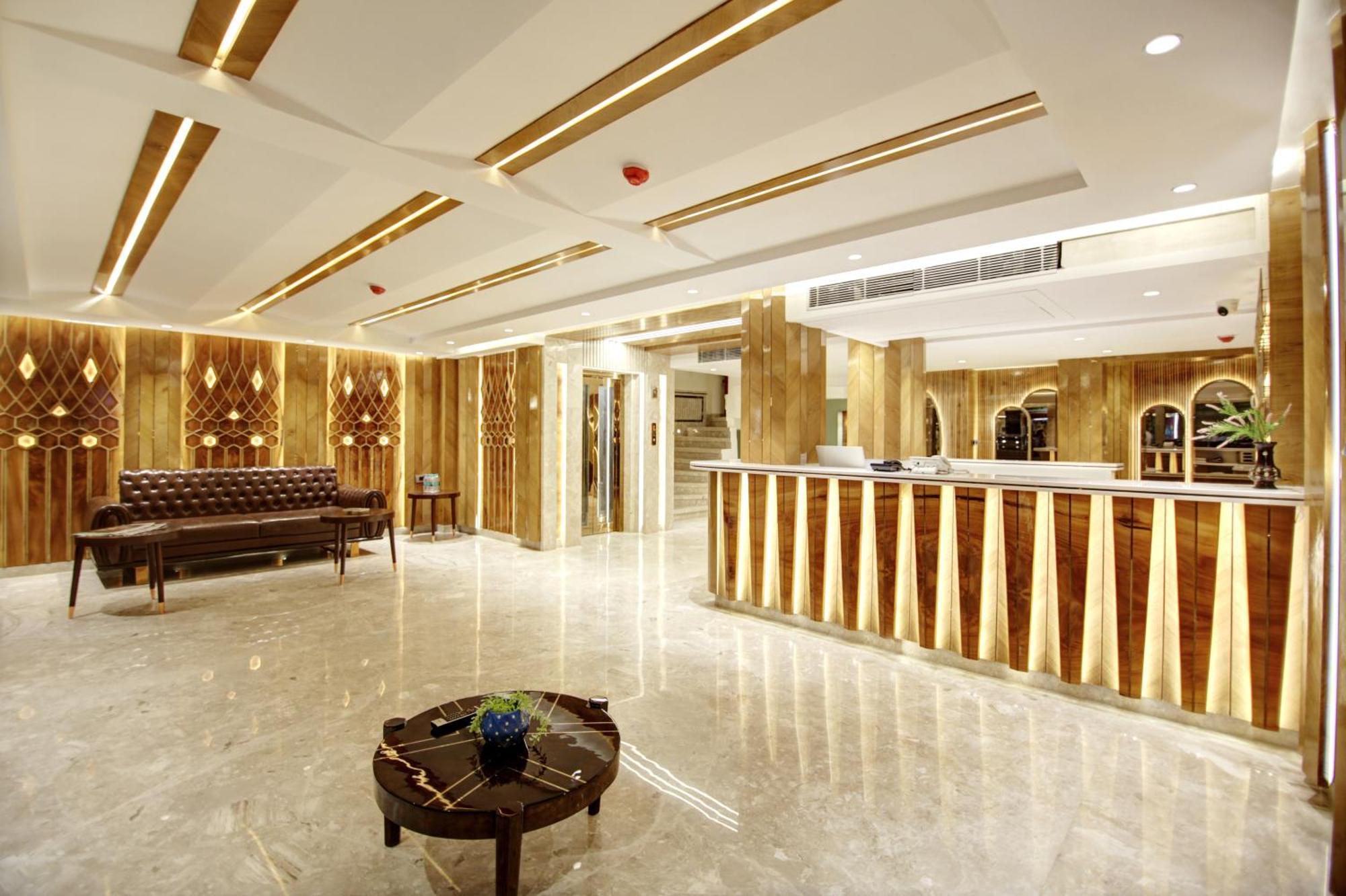 The Vanson Pride Delhi New Delhi Extérieur photo