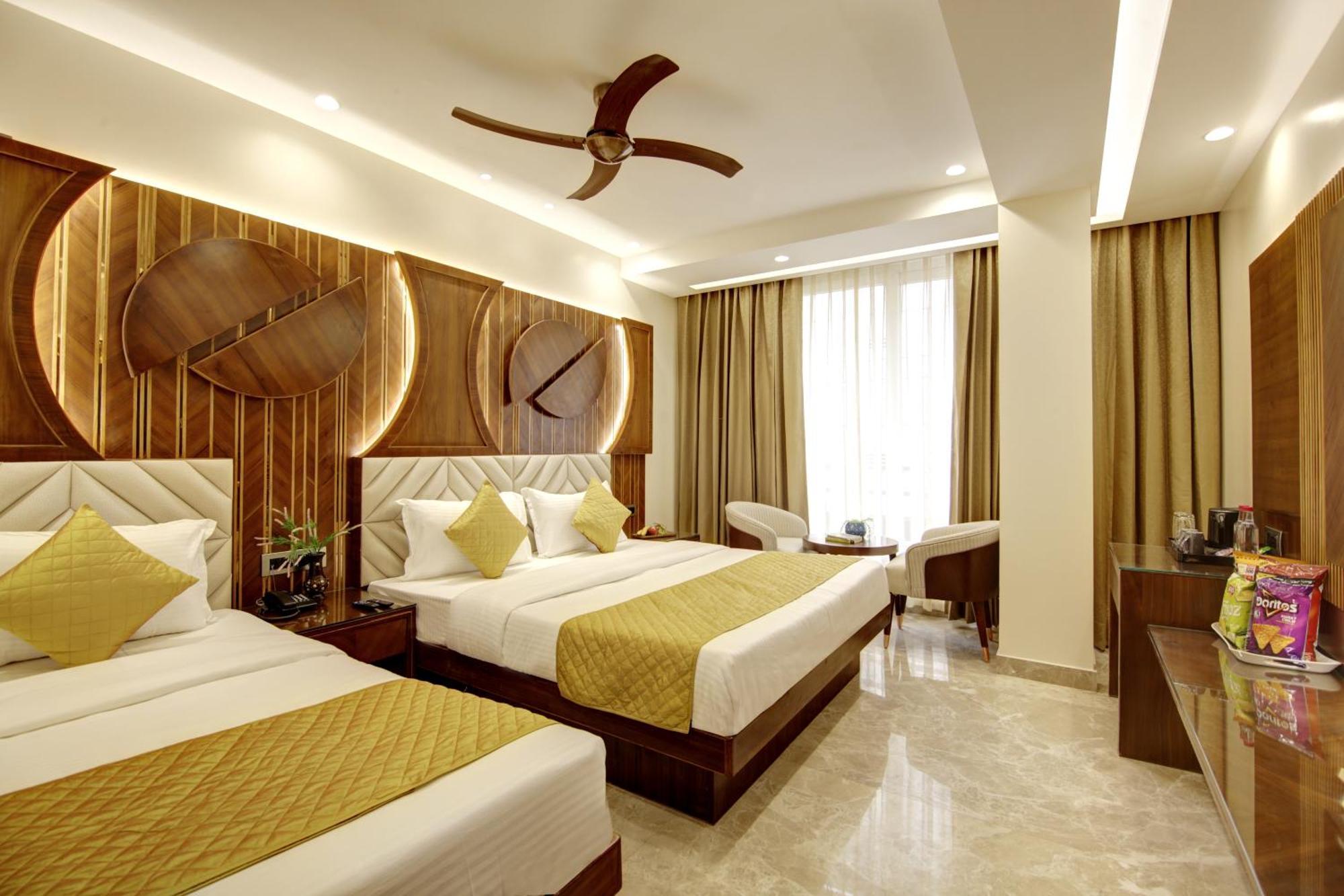 The Vanson Pride Delhi New Delhi Extérieur photo